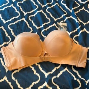 Neutral color bra Convertible strapless molded cups & clear straps. Negotiable